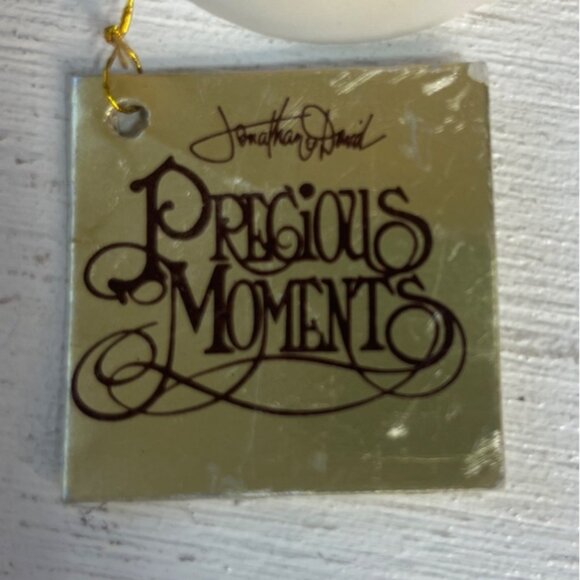 Precious Moments 1978 Jesus Loves Me Figurine By Jonathan & David - Picture 5 of 7